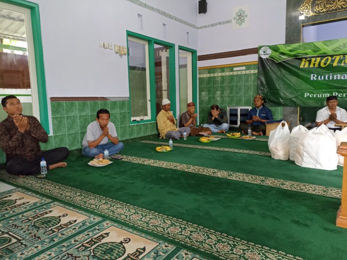 masjid-misykatil-anwar-laksanakan-kegiatan-khotmil-quran